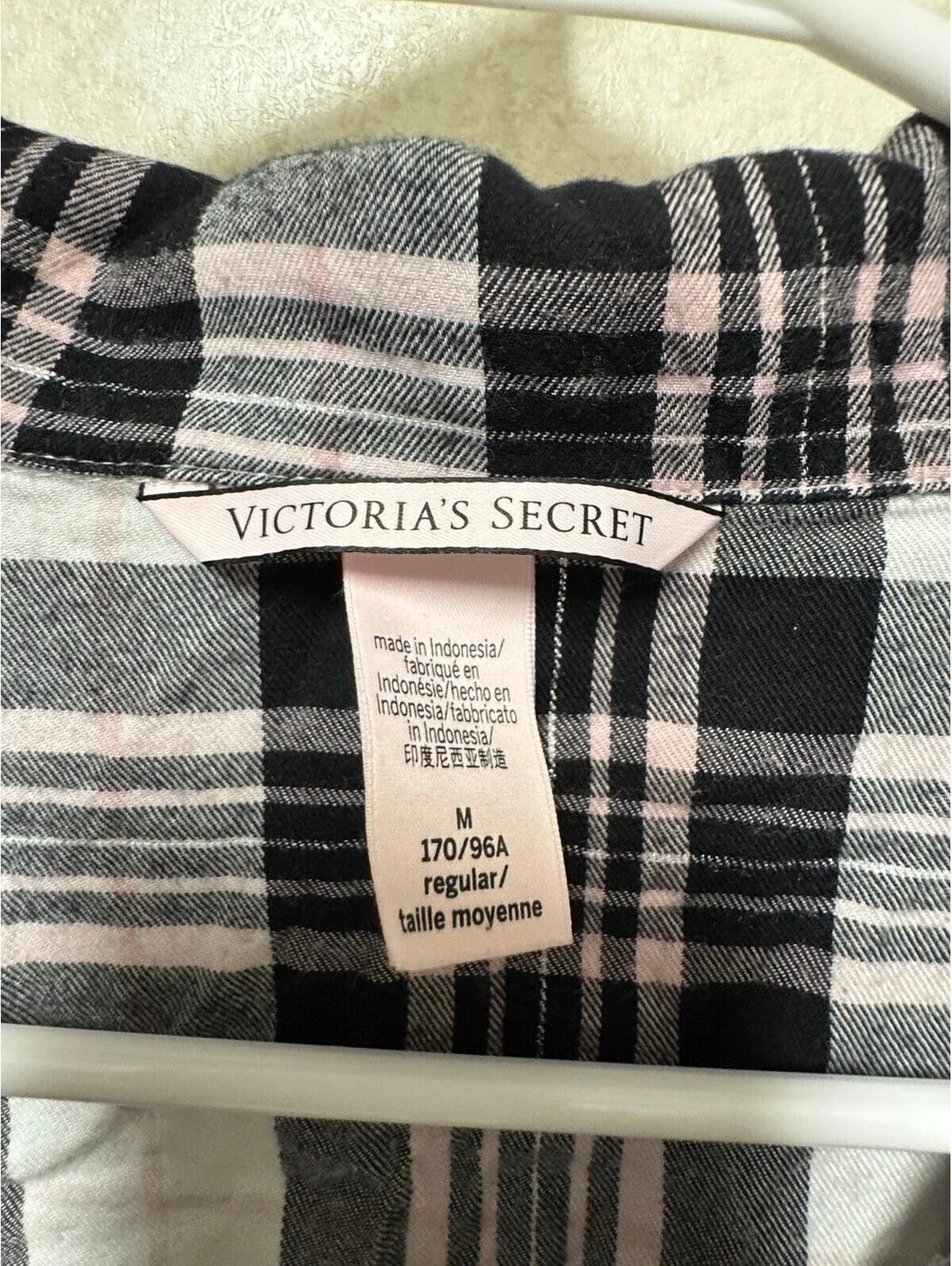 Victoria's Secret Pajama Top Plaid Flannel Button Up Pink Black White Size M